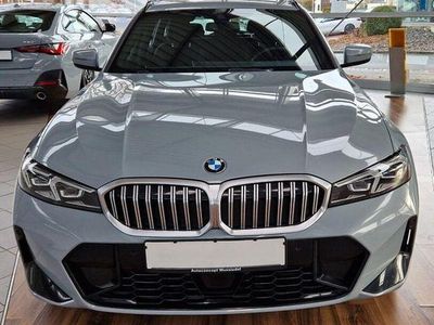 Usata BMW 330 M Sport 245 CV (180 kW) 2025 Grigio Berlina