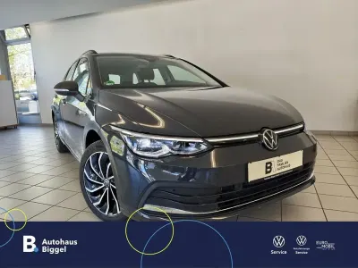 Gebraucht VW Golf VIII Style 190 PS (139 kW) 2023 Uranograu Kombi