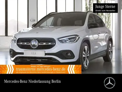Gebraucht Mercedes GLA250 Night 160 PS (117 kW) 2023 Weiß SUV
