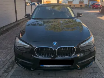 Gebraucht BMW 118 Advantage 136 PS (100 kW) 2016 Schwarz Kleinwagen