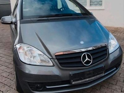 Usata Mercedes A160 95 CV (69 kW) 2011 Grigio Monovolume