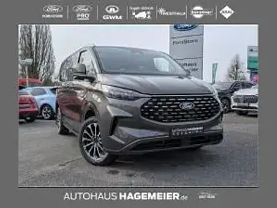 Neu Ford Tourneo Titanium X 170 PS (125 kW) 2026 Schwarz (agate black) Van / Kleinbus