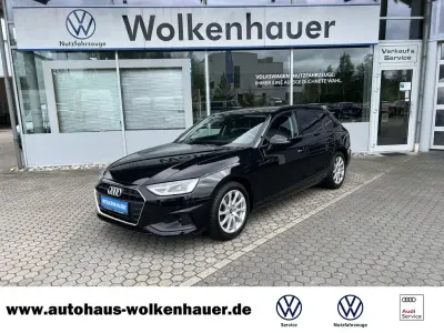 Gebraucht Audi A4 Comfort 150 PS (110 kW) 2022 Schwarz Kombi