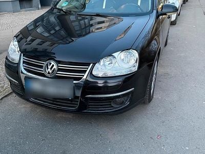 Gebraucht VW Jetta 105 PS (77 kW) 2009 Schwarz Limousine