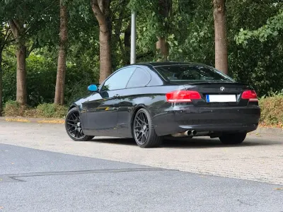 Gebraucht BMW 325 M Performance 218 PS (160 kW) 2007 Schwarz Coupé