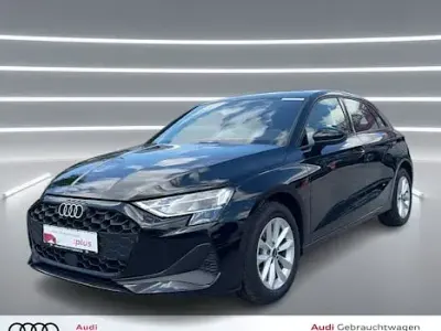 Gebraucht Audi A3 Comfort 116 PS (85 kW) 2025 Brillantschwarz Limousine