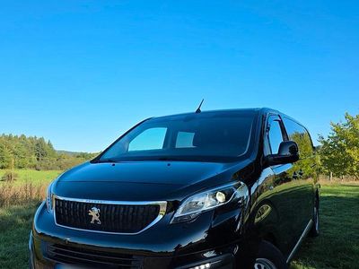 Schwarz Gebraucht 2019 Peugeot Expert Premium Van | 22.500 € (Teuer)