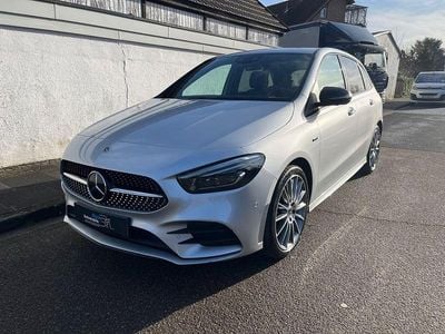 Gebraucht Mercedes B250e AMG 160 PS (117 kW) 2021 Iridiumsilber Van / Kleinbus