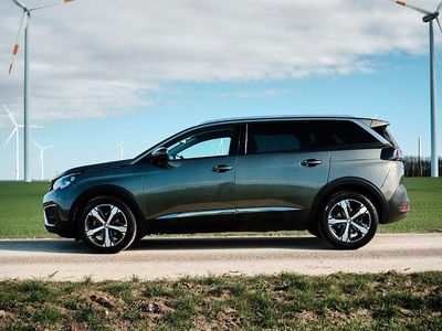 Gebraucht Peugeot 5008 Allure 120 PS (88 kW) 2017 Grün SUV