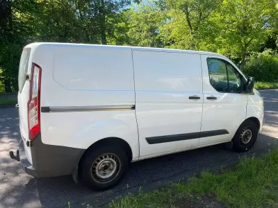 Gebraucht Ford Transit Custom 125 PS (91 kW) 2015 Weiß Van