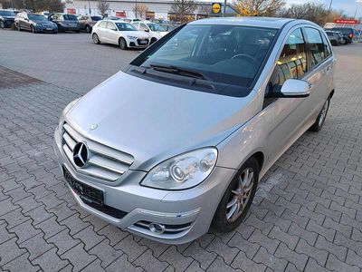 Mercedes B180