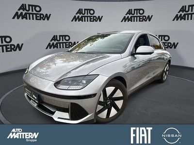 Gebraucht Hyundai Ioniq 6 Techniq 111 kW (151 PS) 2023 Curated silver metallic / met Limousine