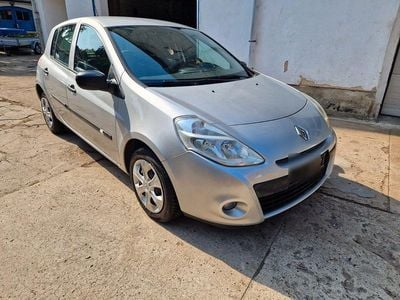 Renault Clio II