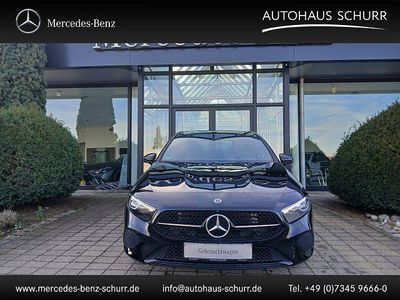 Gebraucht Mercedes A200 Night 163 PS (119 kW) 2026 Schwarz Limousine
