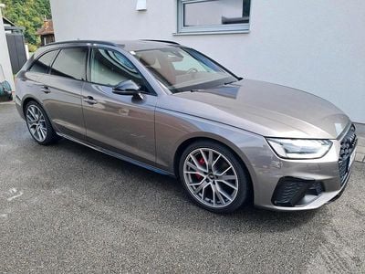 Gebraucht Audi A4 Edition .1 190 PS (139 kW) 2020 Grau Kombi