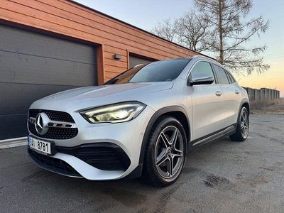 Usata Mercedes GLA250 AMG 224 CV (164 kW) 2020 Argento SUV