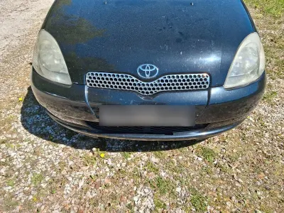 Second-hand Toyota Yaris 101 CP (74 kW) 2000 Hatchback
