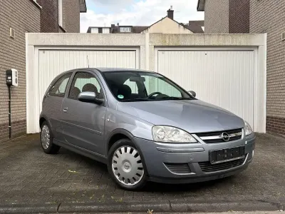 Gebraucht Opel Corsa Edition 80 PS (58 kW) 2006 Silber Kleinwagen