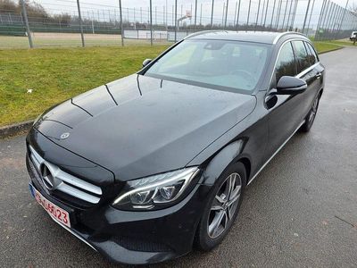 Schwarz Gebraucht 2017 Mercedes C250 Kombi | 18.900 € (Fairer Preis)
