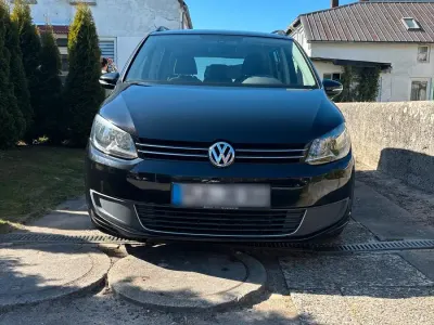 Gebraucht VW Touran 140 PS (102 kW) 2012 Schwarz Van / Kleinbus