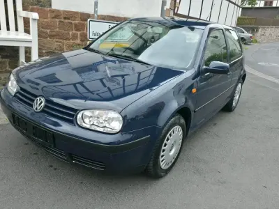Gebraucht VW Golf IV 75 PS (55 kW) 2002 Blau Limousine