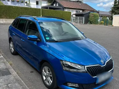 Gebraucht Skoda Fabia Style 95 PS (69 kW) 2019 Blau Kleinwagen