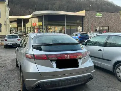 Brugt Honda Civic Comfort 140 HK (102 kW) 2008 Grå Sedan