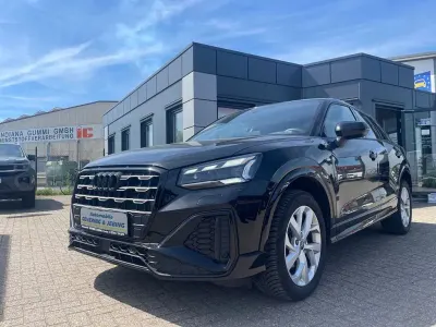 Gebraucht Audi Q2 S-Line 150 PS (110 kW) 2025 Schwarz SUV