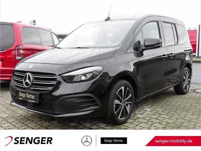 Gebraucht Mercedes T180 Progressive 116 PS (85 kW) 2024 Schwarz Van / Kleinbus