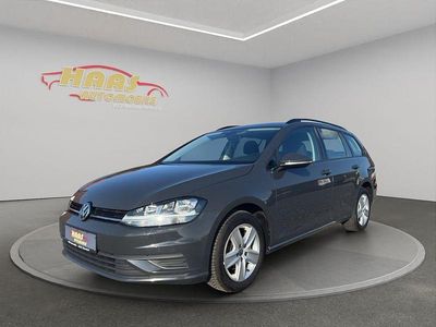 Gebraucht VW Golf VII Trendline 116 PS (85 kW) 2019 Grau Kombi