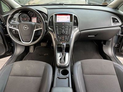gebraucht Opel Astra 2.0 CDTI Exklusiv Automatik Teilleder Sitz