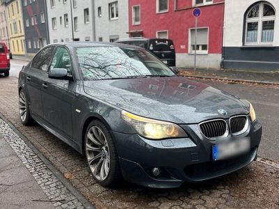 gebraucht BMW 550 i facelift v8