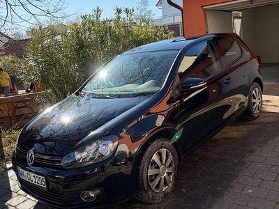Gebraucht VW Golf VI Team 80 PS (58 kW) 2010 Schwarz Kleinwagen