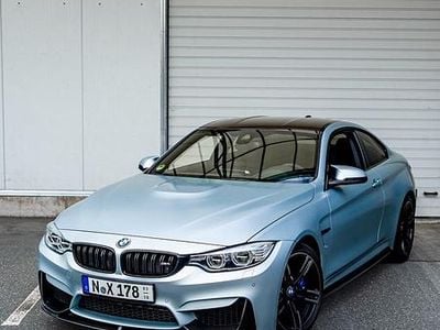 Silber Gebraucht 2016 BMW M4 M Performance Coupé | 51.800 € (Etwas zu teuer)