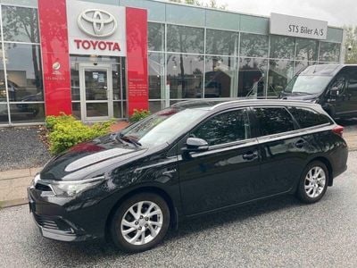 Toyota Auris Hybrid