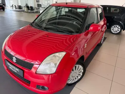 Gebraucht Suzuki Swift Comfort 102 PS (75 kW) 2008 Rot Kleinwagen
