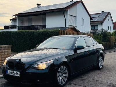 BMW 525