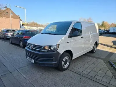 Usado VW T6 150 HP (110 kW) 2017 Branco Van