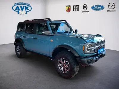 Nouvelle Ford Bronco 334 ch (245 kW) 2026 Bleue SUV