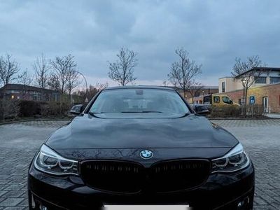 BMW 318 Gran Turismo