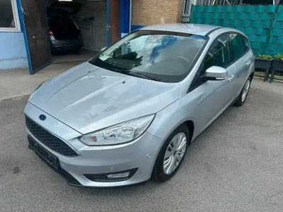 Gebraucht Ford Focus 150 PS (110 kW) 2015 Silber Limousine