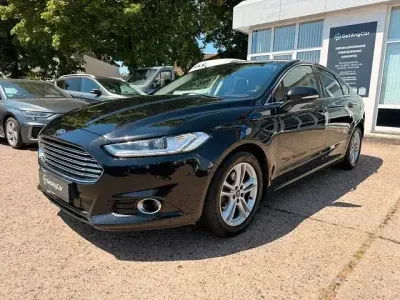 Gebraucht Ford Mondeo Titanium 203 PS (149 kW) 2018 Schwarz Limousine