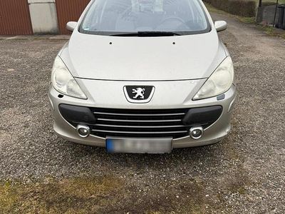 Usata Peugeot 307 130 CV (95 kW) 2006 Oro Station wagon