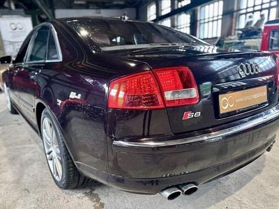 Audi S8