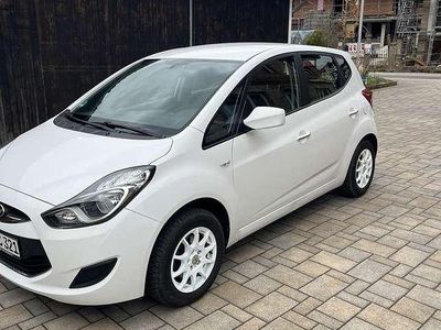 Second-hand Hyundai ix20 Edition 90 CP (66 kW) 2012 Alb Hatchback