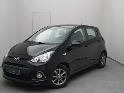 Gebraucht Hyundai i10 YES! 67 PS (49 kW) 2015 Schwarz Kleinwagen