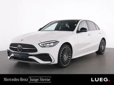 Używany Mercedes C300e AMG 204 KM (150 kW) 2025 Biały Sedan/Limuzyna