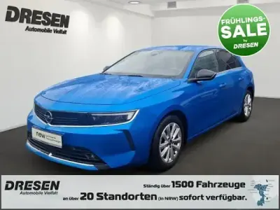 Gebraucht Opel Astra Elegance 131 PS (96 kW) 2023 Blau Limousine