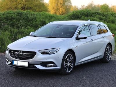 Usata Opel Insignia Innovation 165 CV (121 kW) 2017 Argento Station wagon