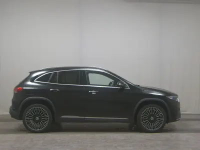 Gebraucht Mercedes EQA250 AMG line 139 kW (190 PS) 2023 Schwarz SUV
